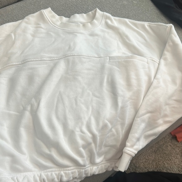 Women’s Vuori White Long sleeve Pull Over - Picture 1 of 3